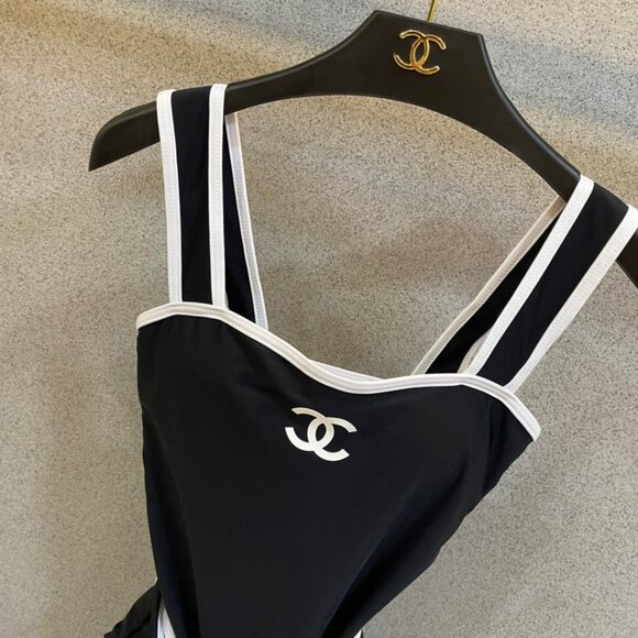 Chanel one-piece swimsuit - Picture 5 of 5